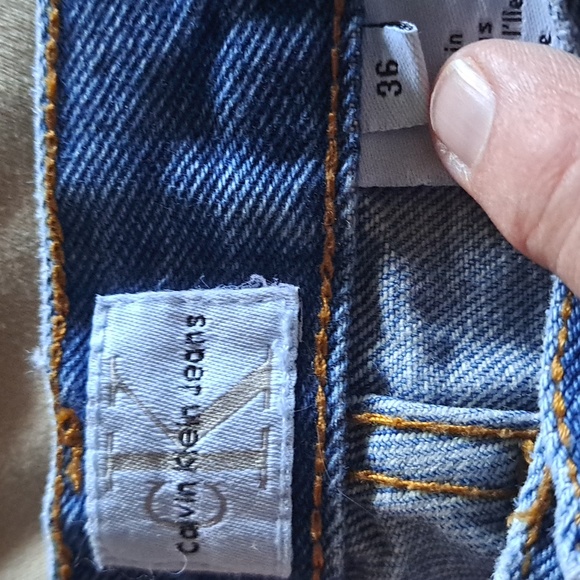 Men's Calvin Klein Denim Shorts - Picture 2 of 5